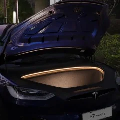 Striscia LED per il frunk del Tesla Model X - Bismatic.com